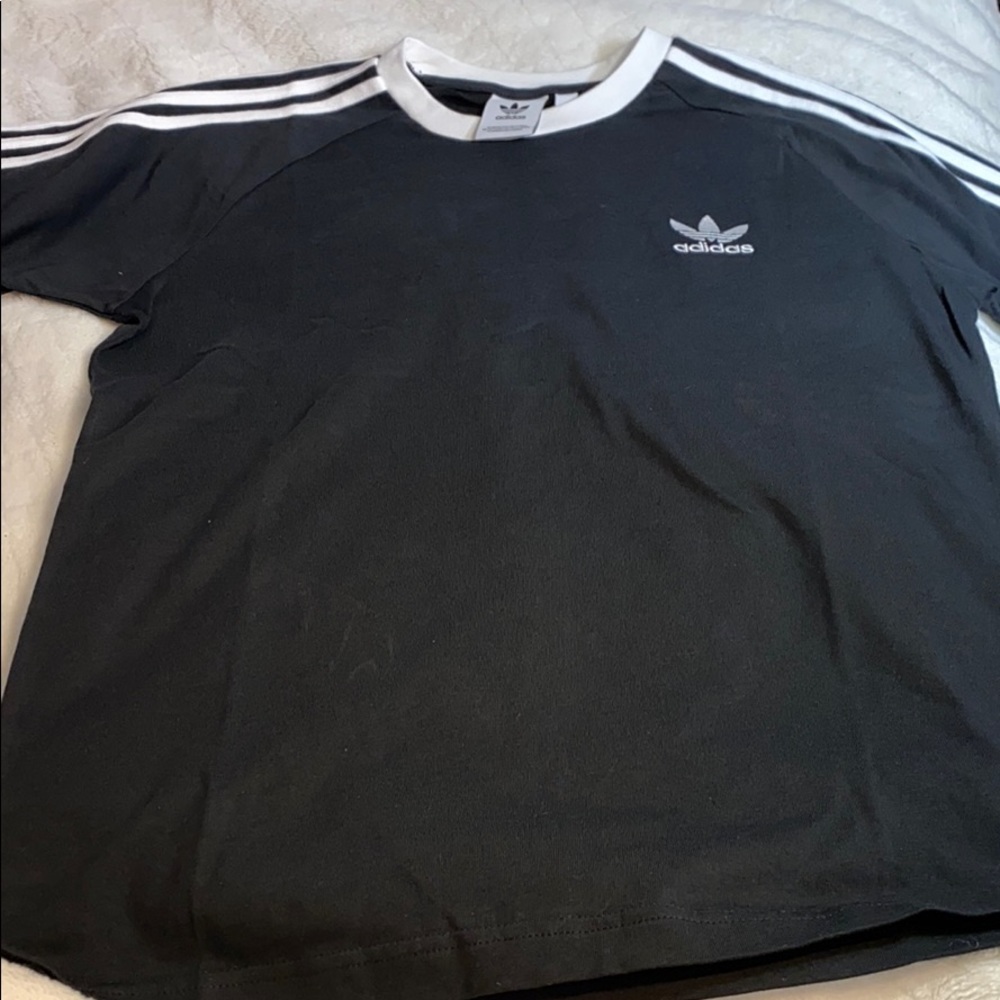 ADIDAS Shirt - Picture 7 of 8